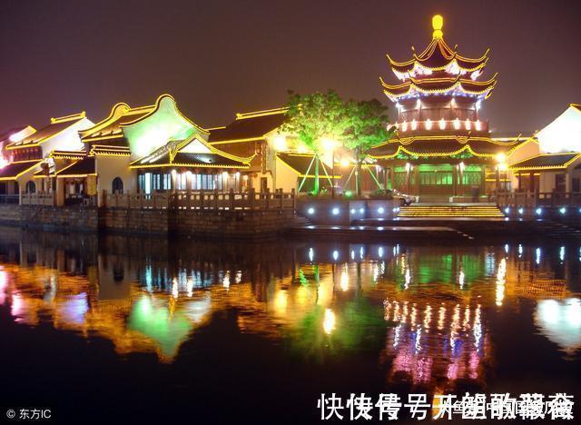 白居易!中国历史上最牛掰的诗人, 同时拥有两个霸气称谓! 傲视古今