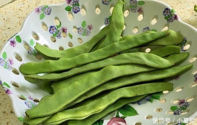 此菜1年4季都很贵,补钙比牛奶更强,再贵我家每周也要吃4次