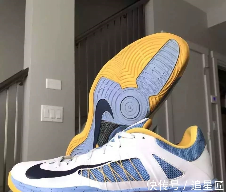 鞋面|NikeHyperdunk系列终结！这双陪伴无数人十年的实战利器才叫青春