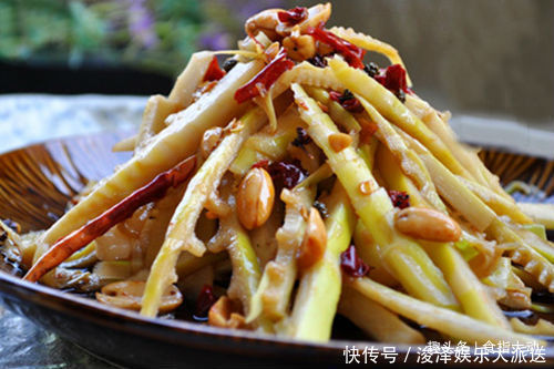 简单|喷香、解馋的家常硬菜,简单一炖,那个香呀,真是越吃越美味!