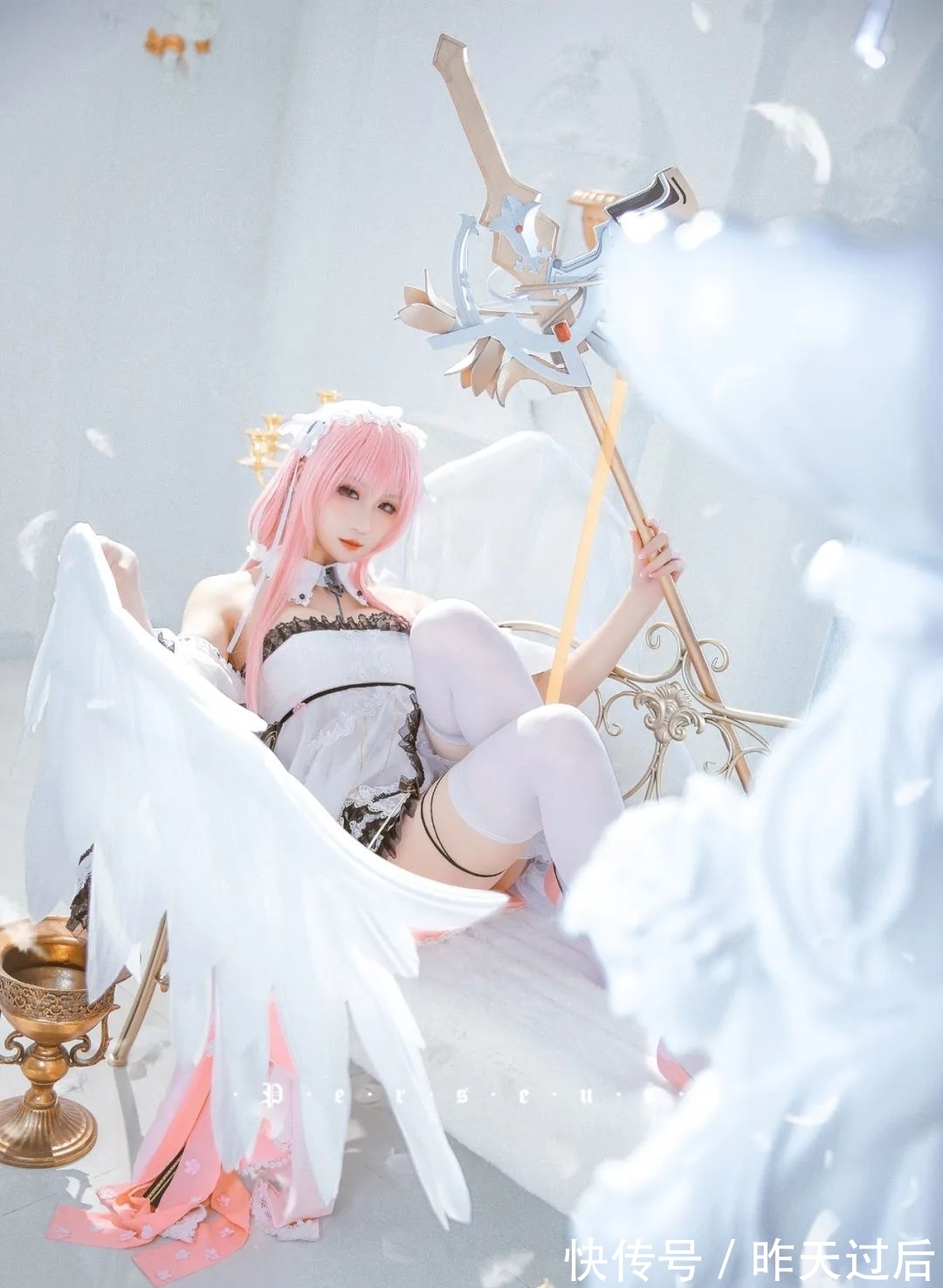 碧蓝航线|cos：碧蓝航线英仙座cos正片@瓦斯塔亚小龙虾，这该死的大长腿