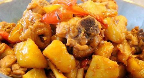 家人小孩愛吃的營養(yǎng)菜，色澤誘人，美味下飯助消化，還美容養(yǎng)生！