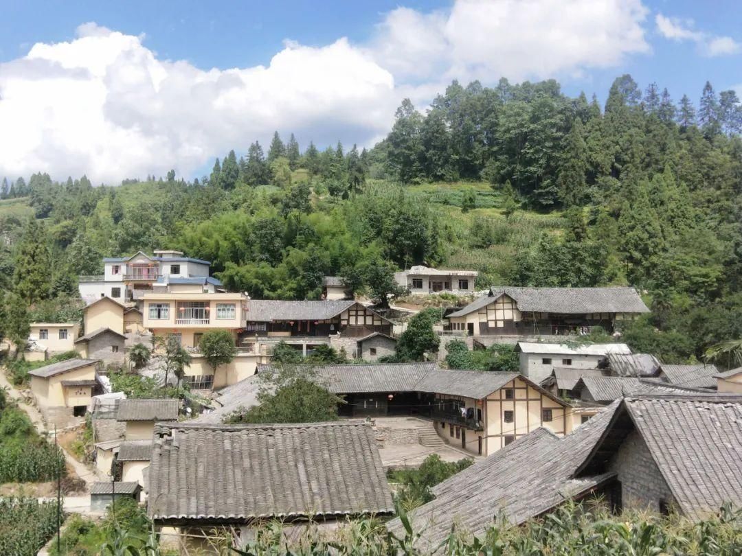 老年|泸州这些地方获评“四川最美古镇古村落”