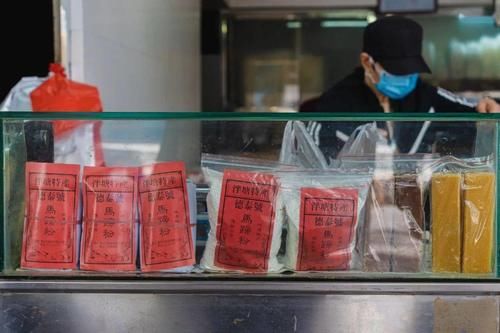 30多年来，只卖5种糕！龙津路上这家糕店，又挤满人了！