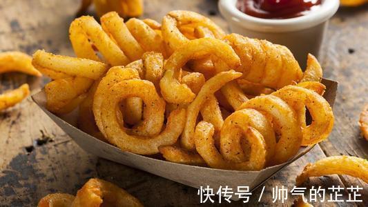 油炸食品|胃不好的人可以吃馒头吗提醒想养胃,3种食物尽量避开