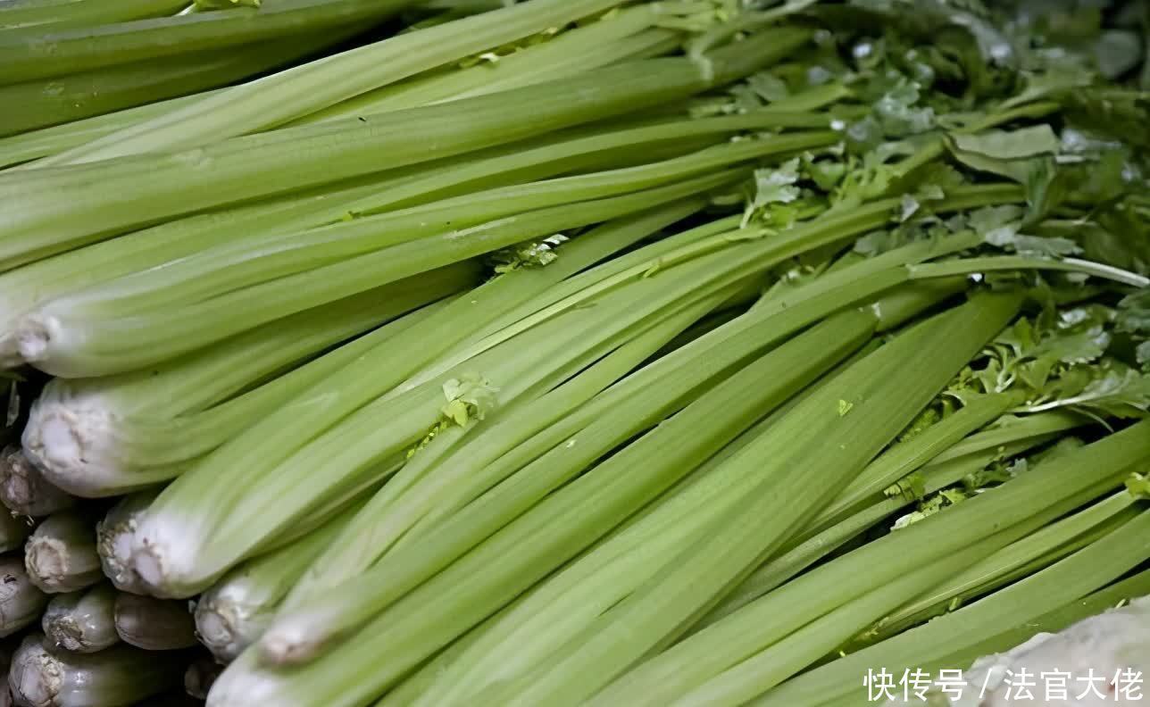 山藥|女性不愿老太快,學會吃3種食物,祛皺淡斑,延緩衰老,滋潤皮膚