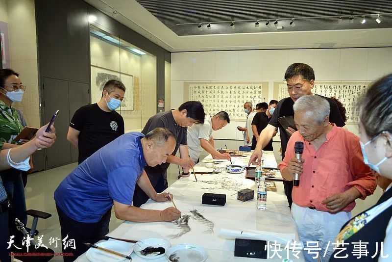 蓝天救援队|孙荣刚师生展滨海圆满收官呈两大看点：书画致敬英雄 收李建华为徒