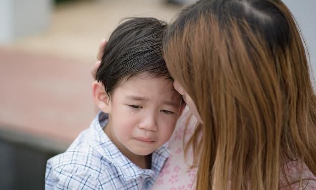 宝妈|为何有妈妈在，孩子反倒不乖？娃“有苦难言”，宝妈要早点知道