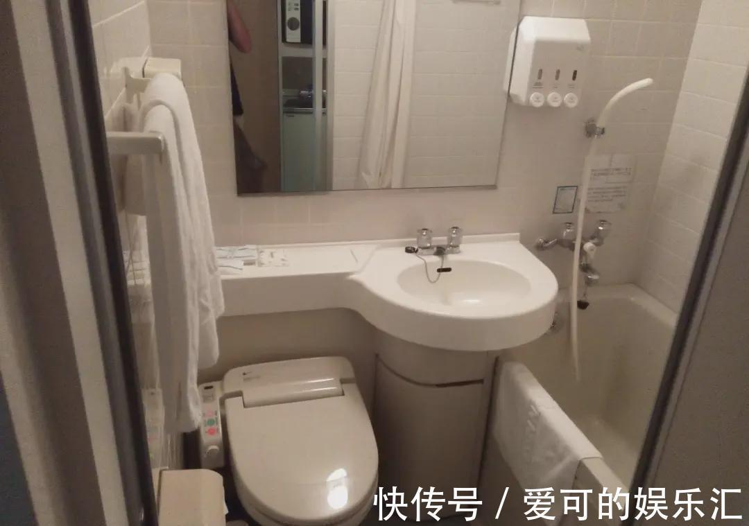 设计|小户型卫生间小到转不开身,四种设计最值得推荐,拯救超小卫生间