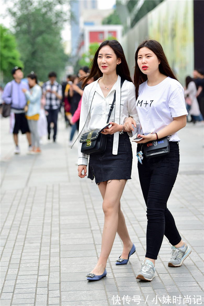 轻熟风|刚入职场的小姐姐,穿着轻熟风包臀裙,美得像仙女