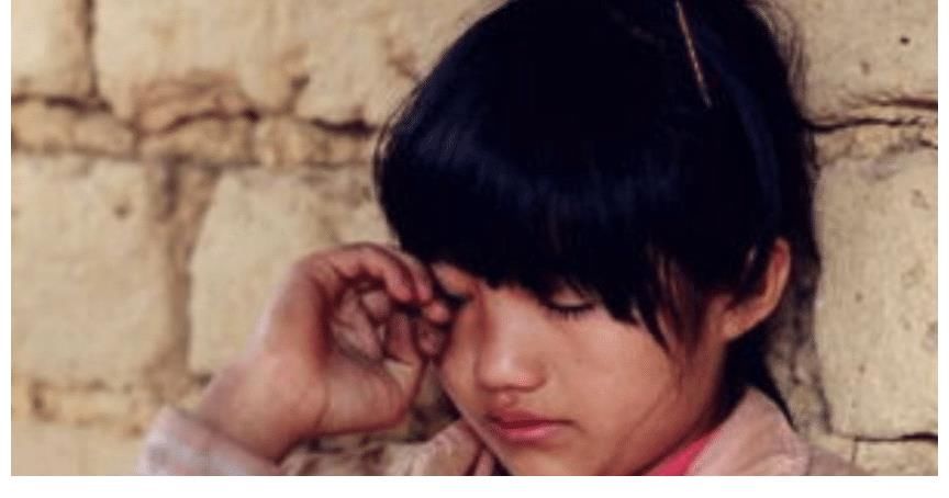 李勒優(yōu)被城市媽媽嫌棄，穿搭被嘲80歲，網(wǎng)友：這是暗示要買新的