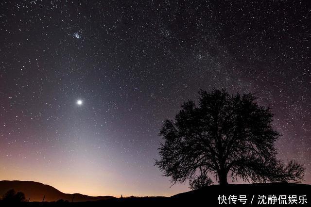 夜空为什么是黑的？你以为的“正常”，却隐藏一个绝望的事实