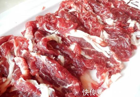 买羊肉，内行人专挑“这4个部位”，新鲜好吃，肉贩子不敢忽悠你
