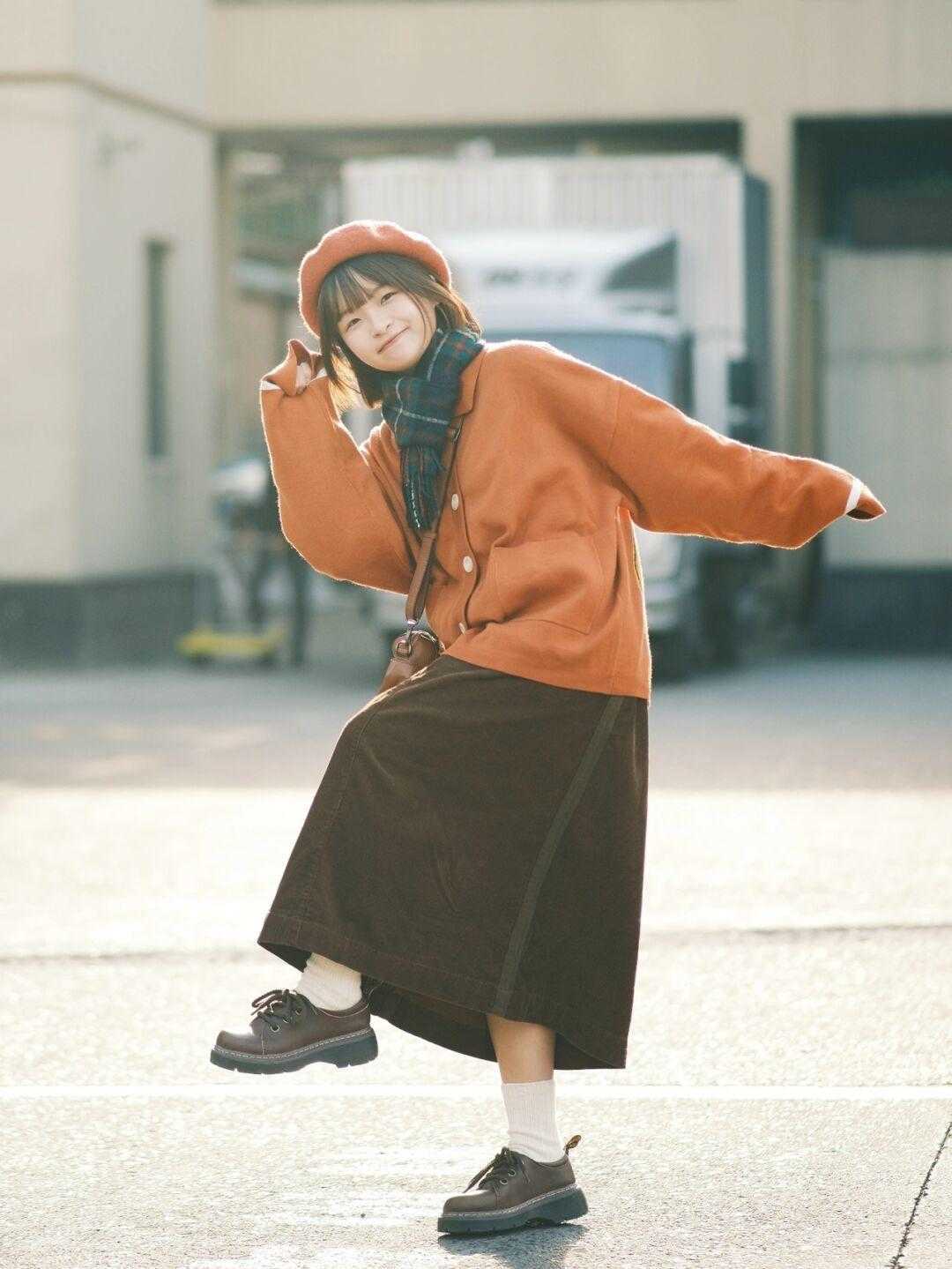 肌肤 一件毛衣的时髦感,无论如何穿,都体现了最美气质,冬天这么穿更好看