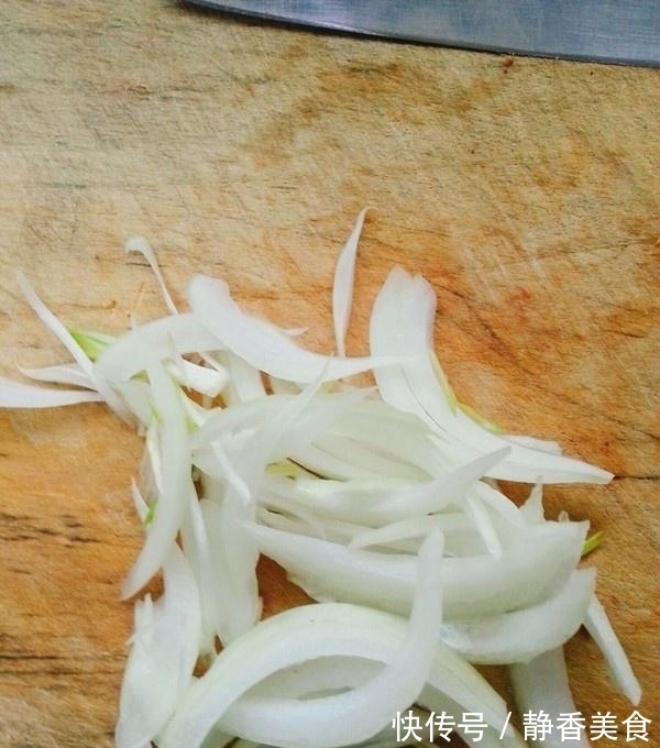 丰泽|猪身上这个部位凉拌,爽口开胃又下酒,荤素搭配营养好,老公爱吃