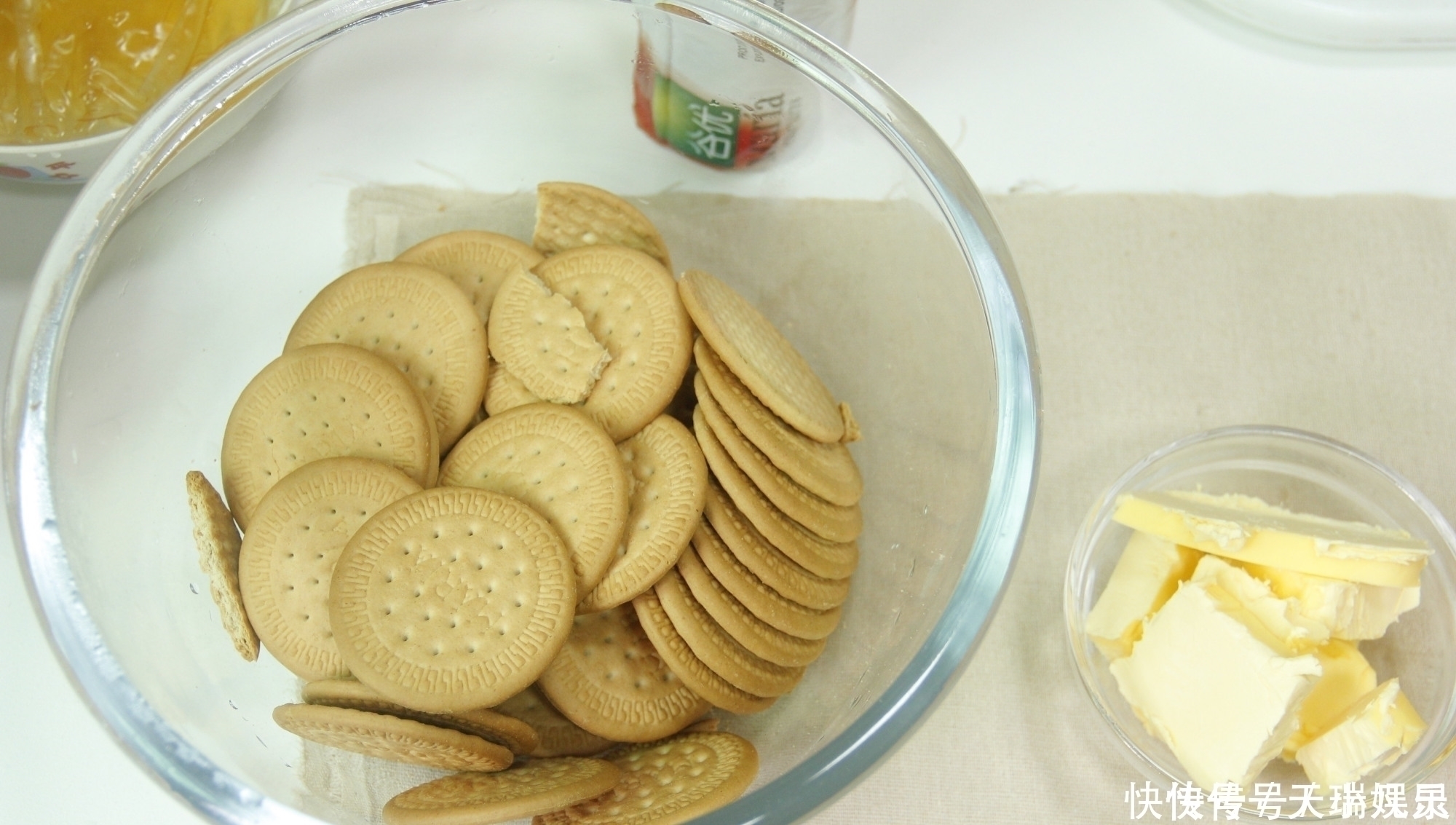 原来做蛋糕这么简单,不用烤箱也能做,再也没有在外面买过了