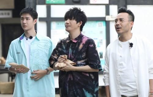 袁成杰|大张伟萌生去意？被曝辞去《天天向上》主持人，频繁翻车易被殃及