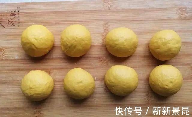 自从学会它,再也不想买面包,平底锅就能做,暄软可口,越嚼越香
