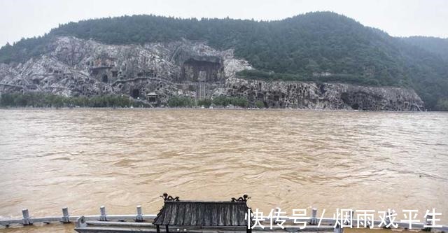 基座|洛阳龙门石窟基座很多都已腐朽，为何历1300年百次洪水仍巍然不动！