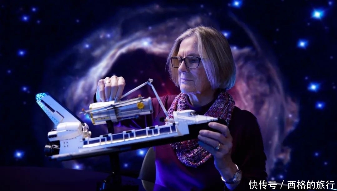 乐高10283美国宇航员发现号航天飞机携哈勃望远镜亮相!