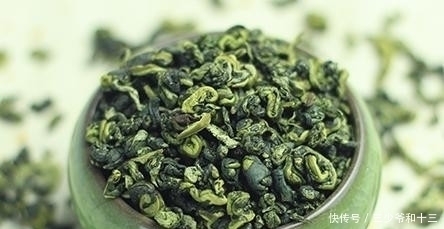 桑葉|高血壓也有大克星，這些葉子泡水喝，血壓一降一個準