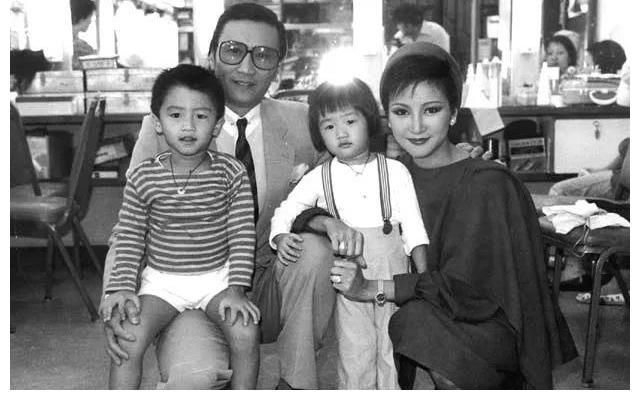 廣電頒布“限籍令”?看看這5位明星是怎么做的