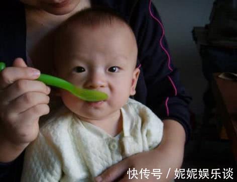 脾胃衰竭|宝宝不到2岁,查出脾胃衰竭,竟是常吃3种辅食造成的,别再喂了