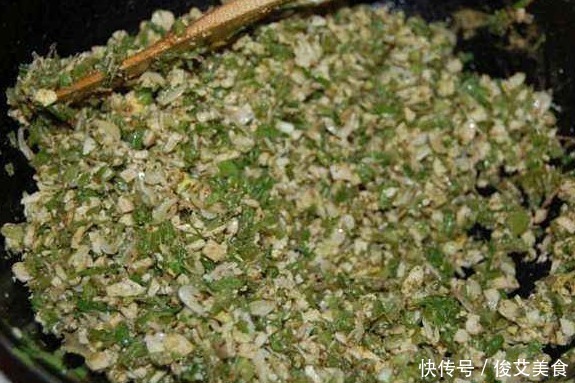 面团|最近才发现这种素馅最好吃,比肉饺子都要香,孩子能连吃十几个