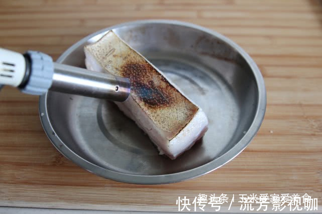 烤肉|半斤五花肉，老婆做了5个菜，当最后一个菜上桌，老公崩溃了