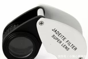 出于|朋友珠宝店开不下去,出于好意买了只6万的手镯,到手却是假货!