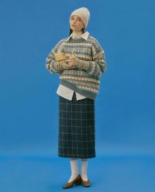 穿搭真是个技术活，颜色叠穿和款式搭配真的很烧脑，不用心就白学