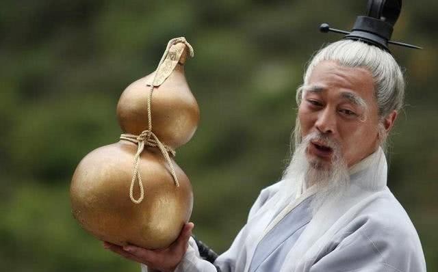 却是|君权神授是假的,有一个皇帝却是天生的,高智商却死于丹药