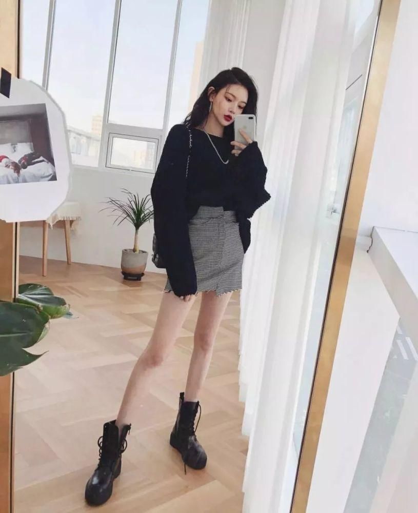 裙子 + 靴子 = 好看 + 洋气 ！