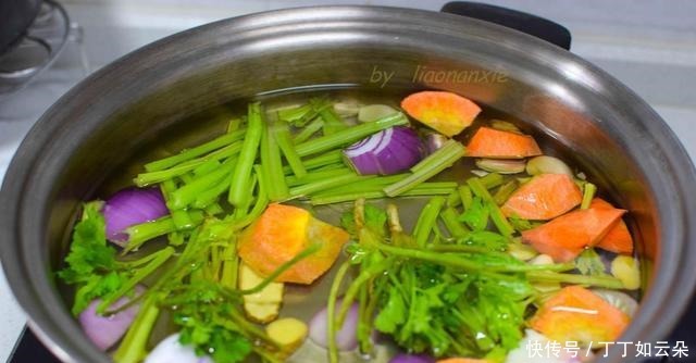 五花肉灵魂吃法,没有烤炉也可以在家吃烤肉,真是太香了