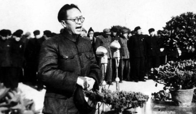 降职|他红军时期10次被降职撤职,从师政委降为战士,55年授衔让人满意