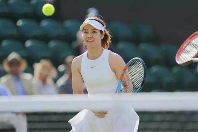 音乐家|同名李娜命运却大不同，一个嫁初恋获幸福，一个2次爱上有妇之夫