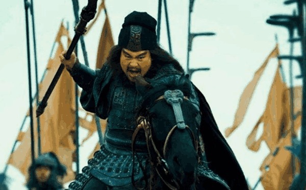 时期|关羽马超对吕布心存畏惧，三国时期不怕吕布的，是哪三位悍将