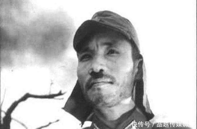 牙刷胡|希特勒鼻子下留下一撮毛，日本人也效仿，给出原因令人哭笑不得