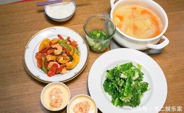 自然|怎样吃饭关系到你是否长寿!专家:牢记3不吃,寿命自然长