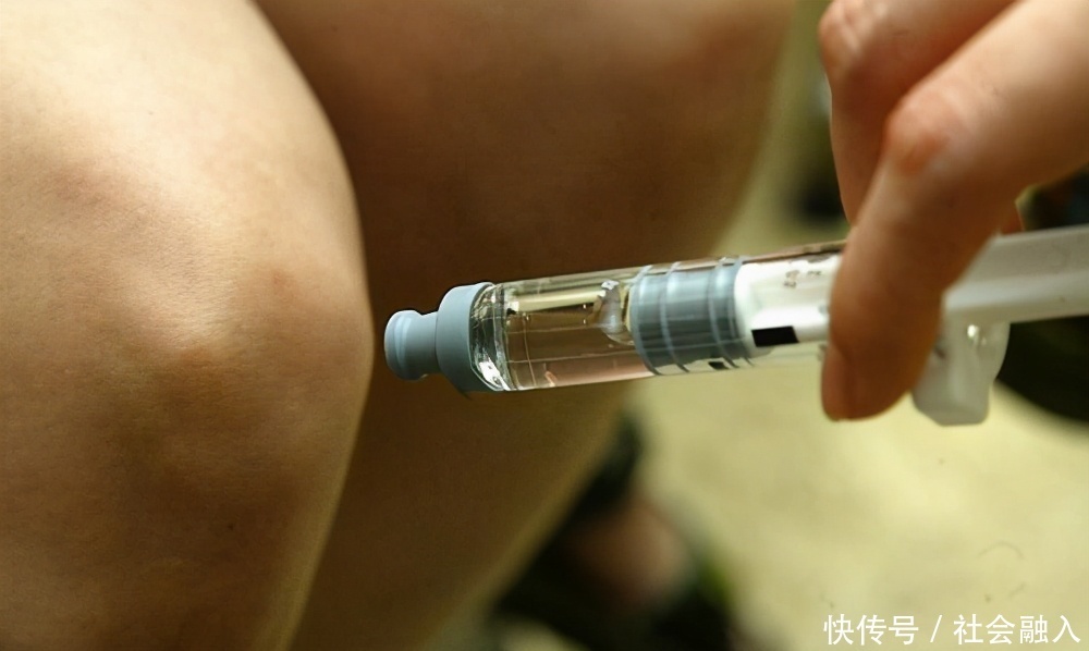 中老年人常受骨关节炎困扰,如何阶梯治疗减轻疼痛避免畸形