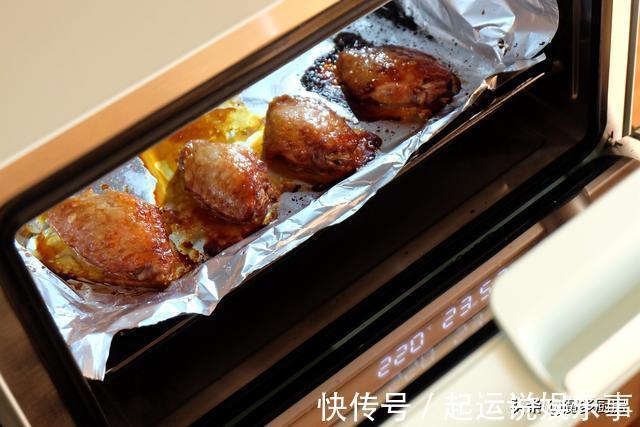 蜜汁烤翅|鸡翅怎么烤最健康?试试这个方法,脱脂减盐香嫩美味,太好吃了