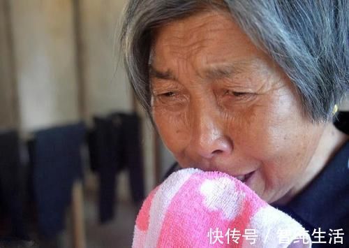 医生|6岁孙女被诊断为“电子娃娃”,医生说出其中原因,奶奶倍感自责