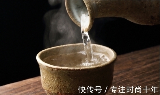 米酒!古人喝的酒到底多少度?为何古时喝好几坛都不醉的人层出不穷呢?