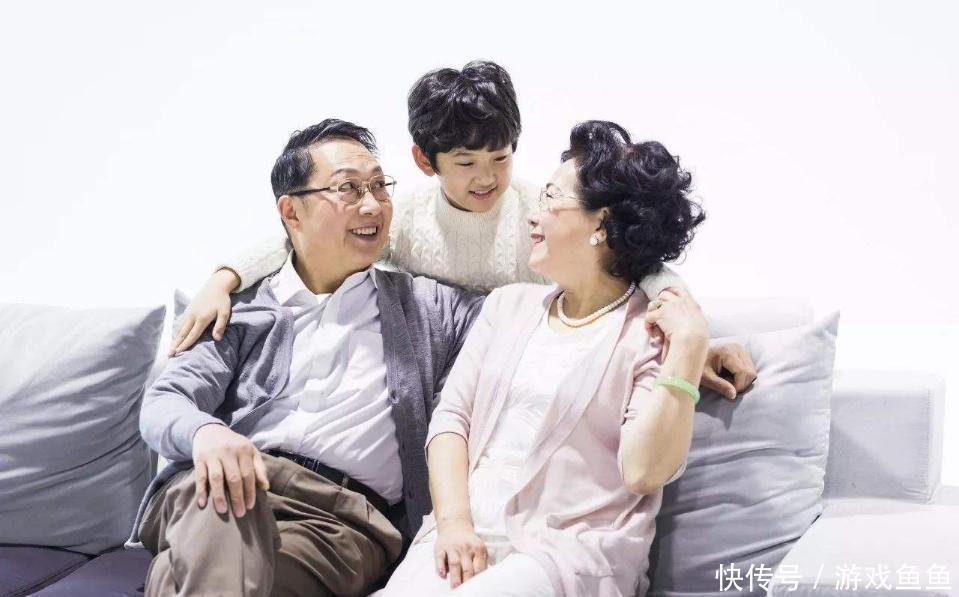 感情|65岁母亲说出心声:帮子女带孩子,要学会适时撤退,再帮伤感情
