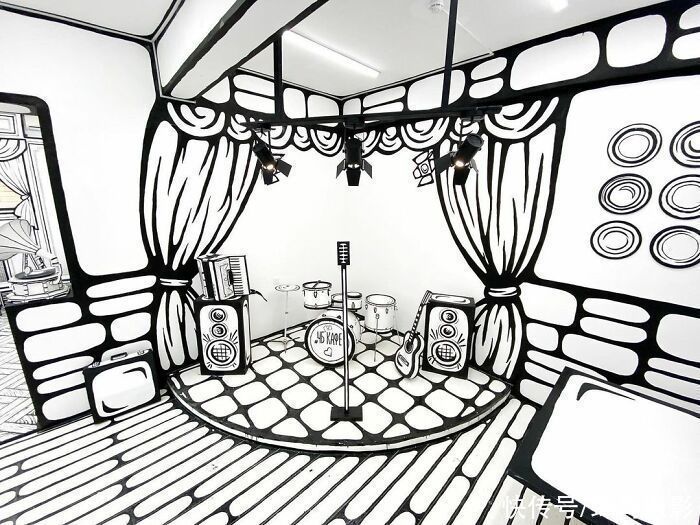 俄罗斯|俄罗斯网红打卡地2D咖啡馆,好像走进漫画,里面待久了人都不好了