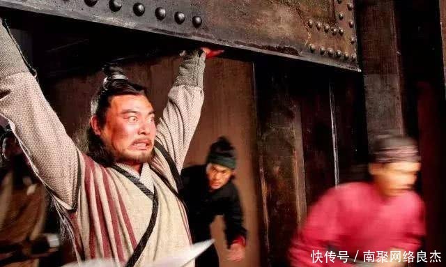  惨死|盘点《隋唐演义》中惨死的6位猛将，其中一人是被自己的锤砸死的