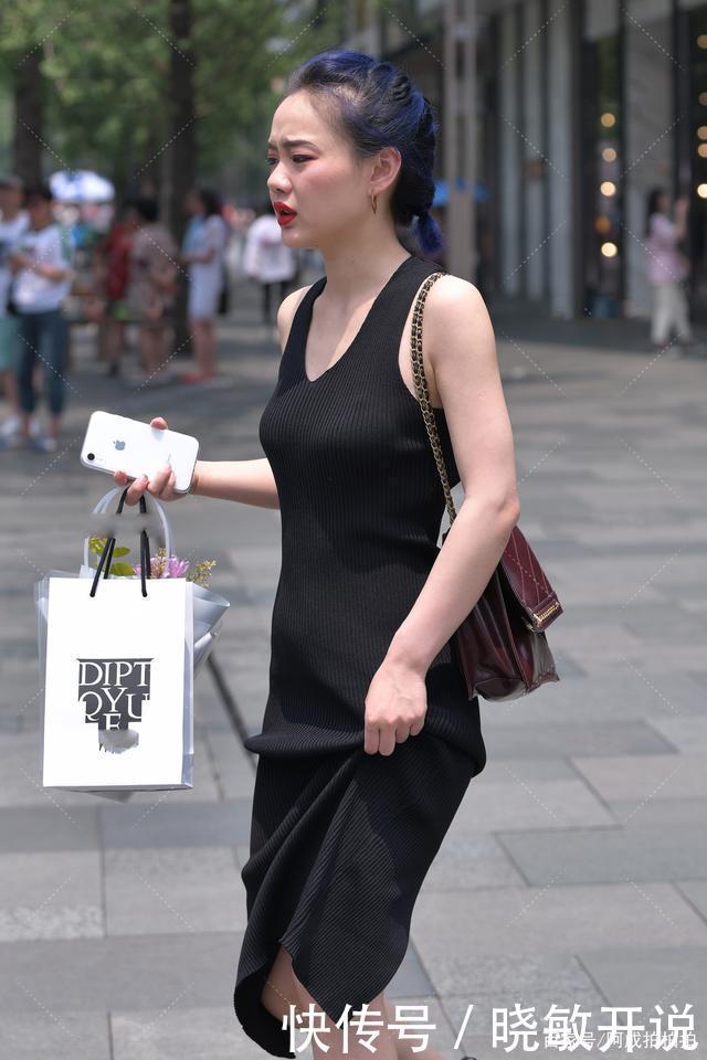 黑色|黑色针织连衣裙,优雅大方,简单得体