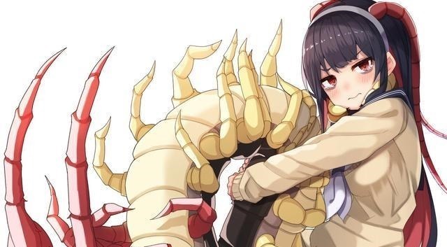 pl日本“蜈蚣少女”大受欢迎!同款手办也出了,一只手就能抓住