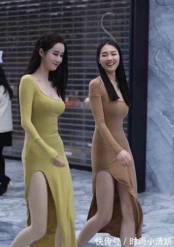 文艺女孩 有型有范的时尚长裙，映衬文艺女孩气息，不落俗套