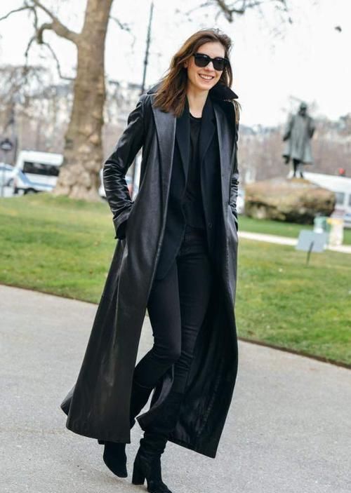 穿大衣时只知道选卡其？2021“流行色”来了，显白气质还高级